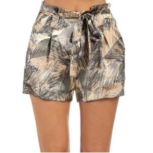 L'AGENCE High Waist Tan green Black tropical silk Shorts size 8